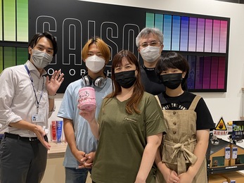 O様、ご来店ありがとうございました！

O様のご来店のきっかけは４年程前にO様のお向かいのお客様の工事をさせて頂いた時の対応を評価して頂いたことがきっかけと伺いました！

営業としてお客様から接客態度などを評価していただくことはとても嬉しく、今後はより気を引き締めて活動をしようと活力になりました！

O様のご家族はとても仲が良く、商談時にはお子様が空手の経験者という共通点もあり雑談で盛り上がったり、
私も子供がいるので、教育の話もできてとても勉強になりました！

★今後とも末永くお願いいたします★